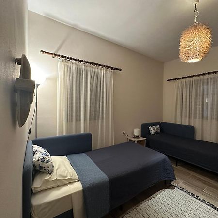 Genari Beach Apartments Levendokhórion Exteriér fotografie